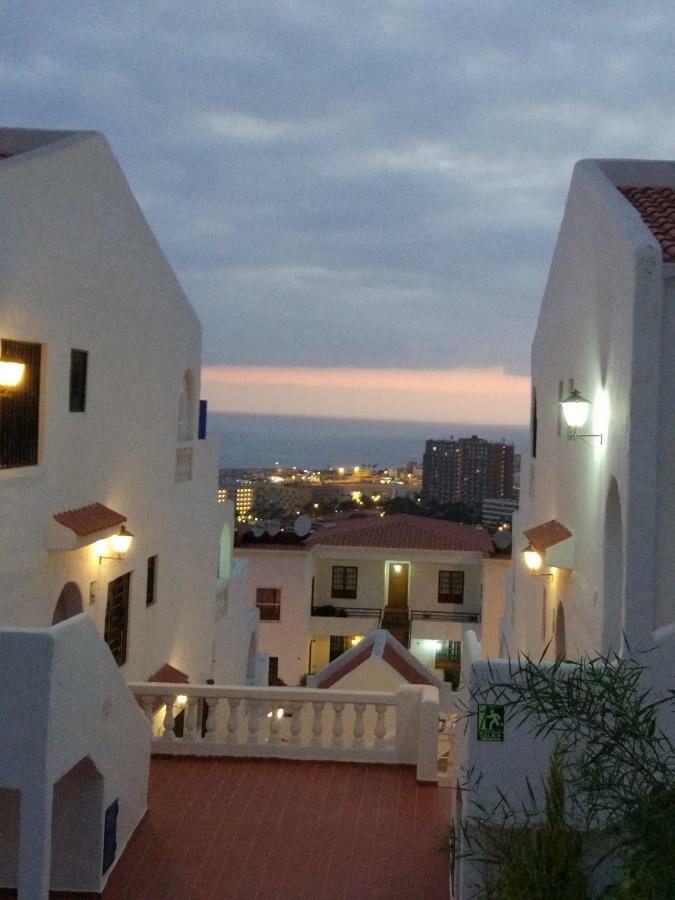Los Cristianos Studio, Modern, Spacious, Pool,Wifi Arona  Bagian luar foto